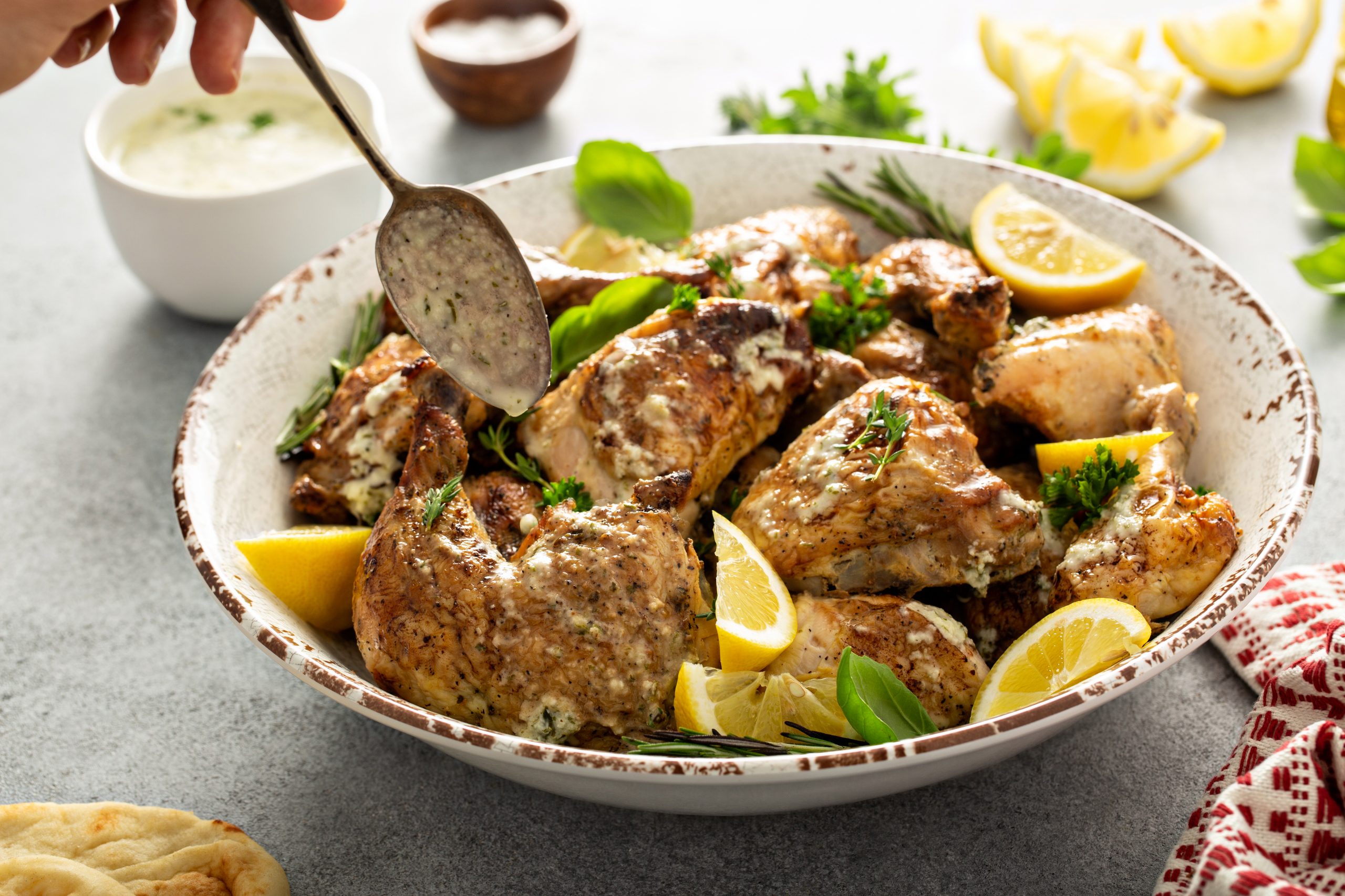 Poulet au citron et à l&rsquo;ail, une recette savoureuse par Lassonde Service Alimentaire